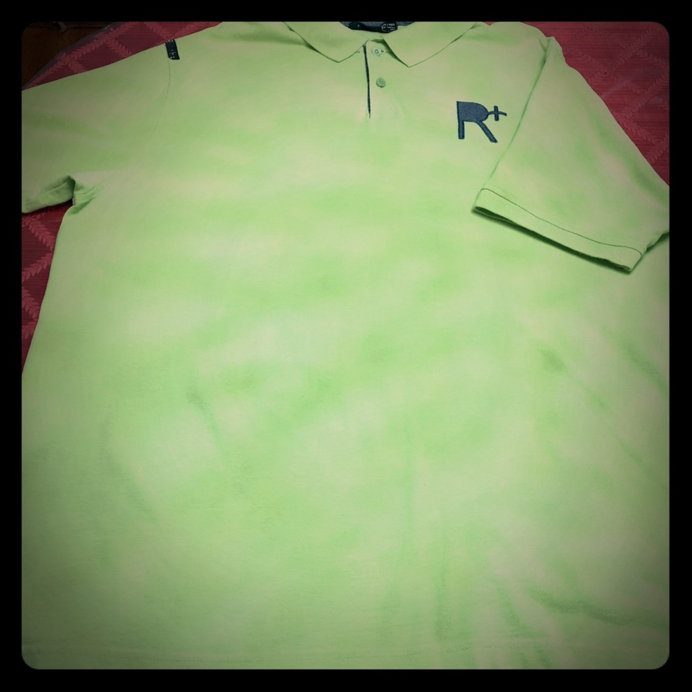Vintage Rocawear men’s polo shirt .